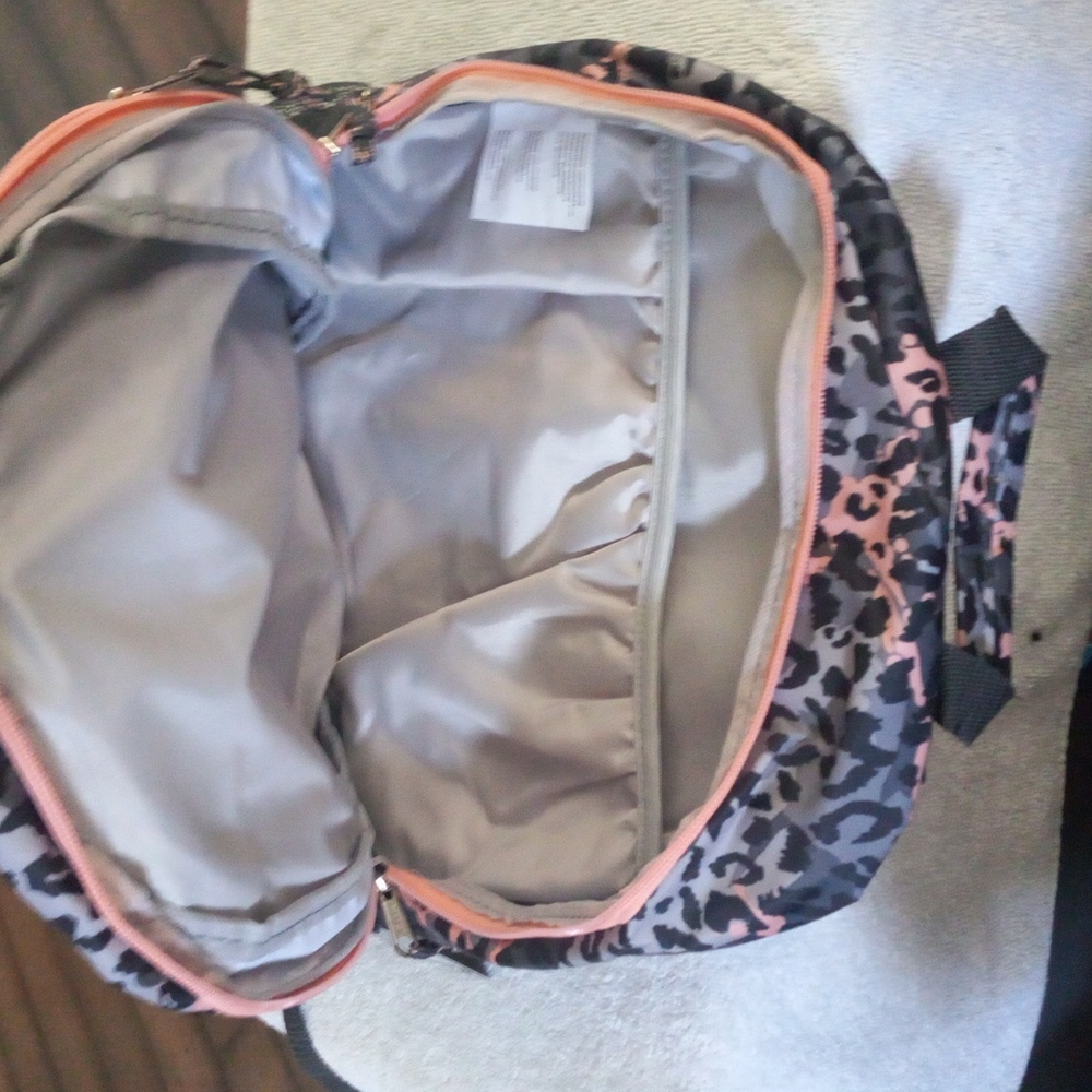 Fuel Backpack - Picture 4 of 4